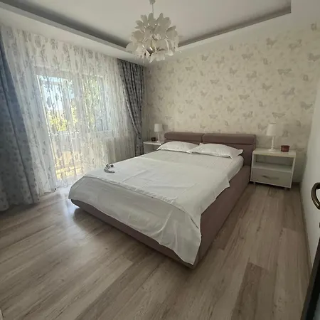 Apartment Mare M&m Mangalia